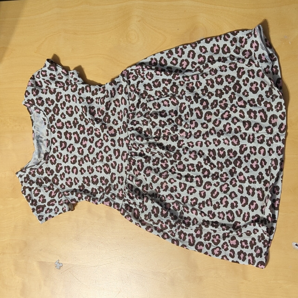 Cheetah print dress with pockets